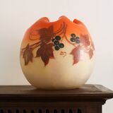 Legras vase boule jaune orangé à décor de vigne