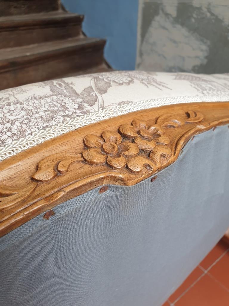 Louis XV style convertible sofa toile de Jouy Chinoiseries