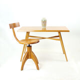 Table basse en chêne, Tchécoslovaquie Années 1960