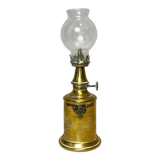 Pigeon lamp with its original globe