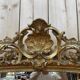 Miroir époque Napoléon III à fronton à la feuille d'or