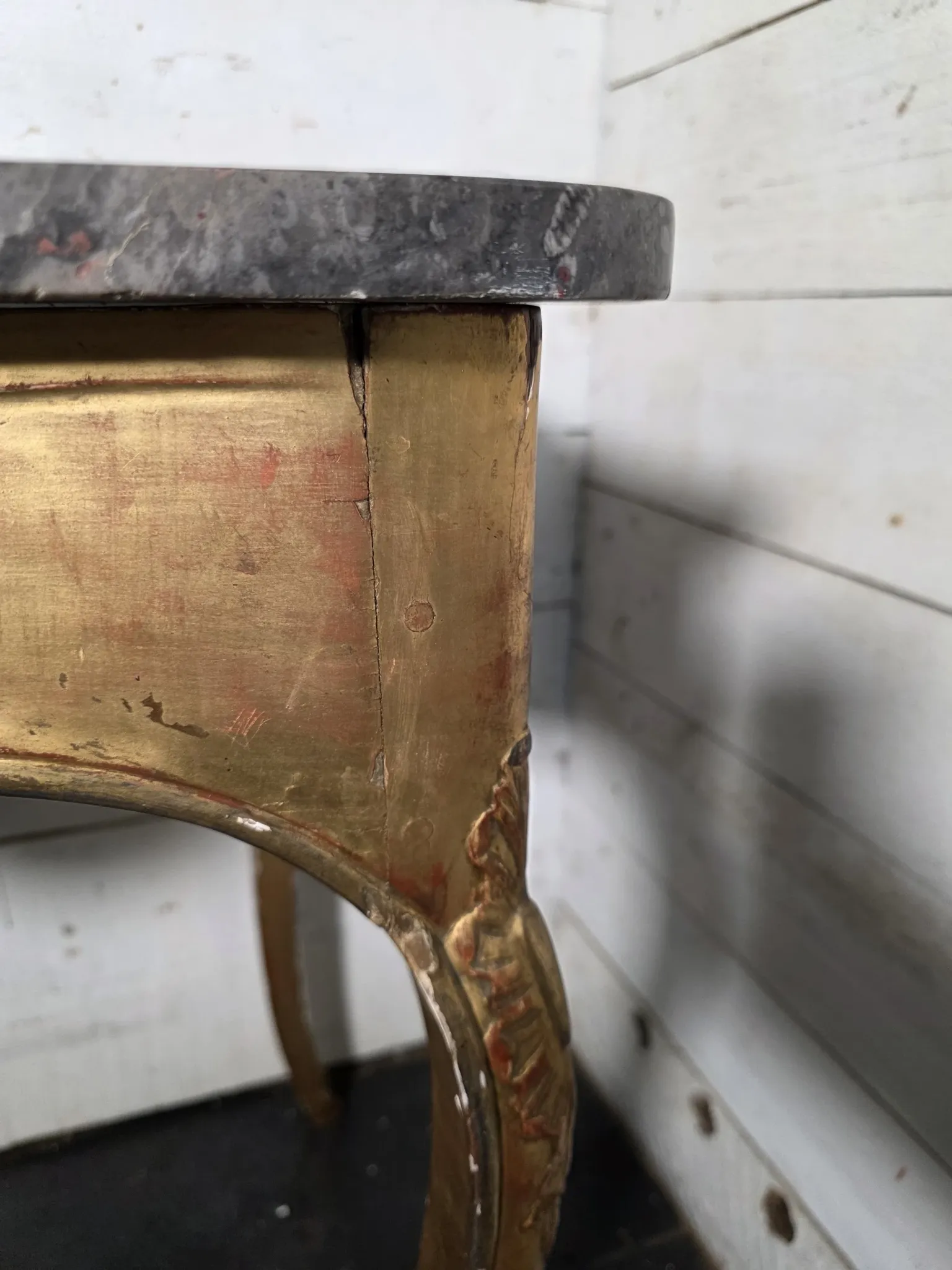 Console/table de milieu style Louis XV doré XIXè 