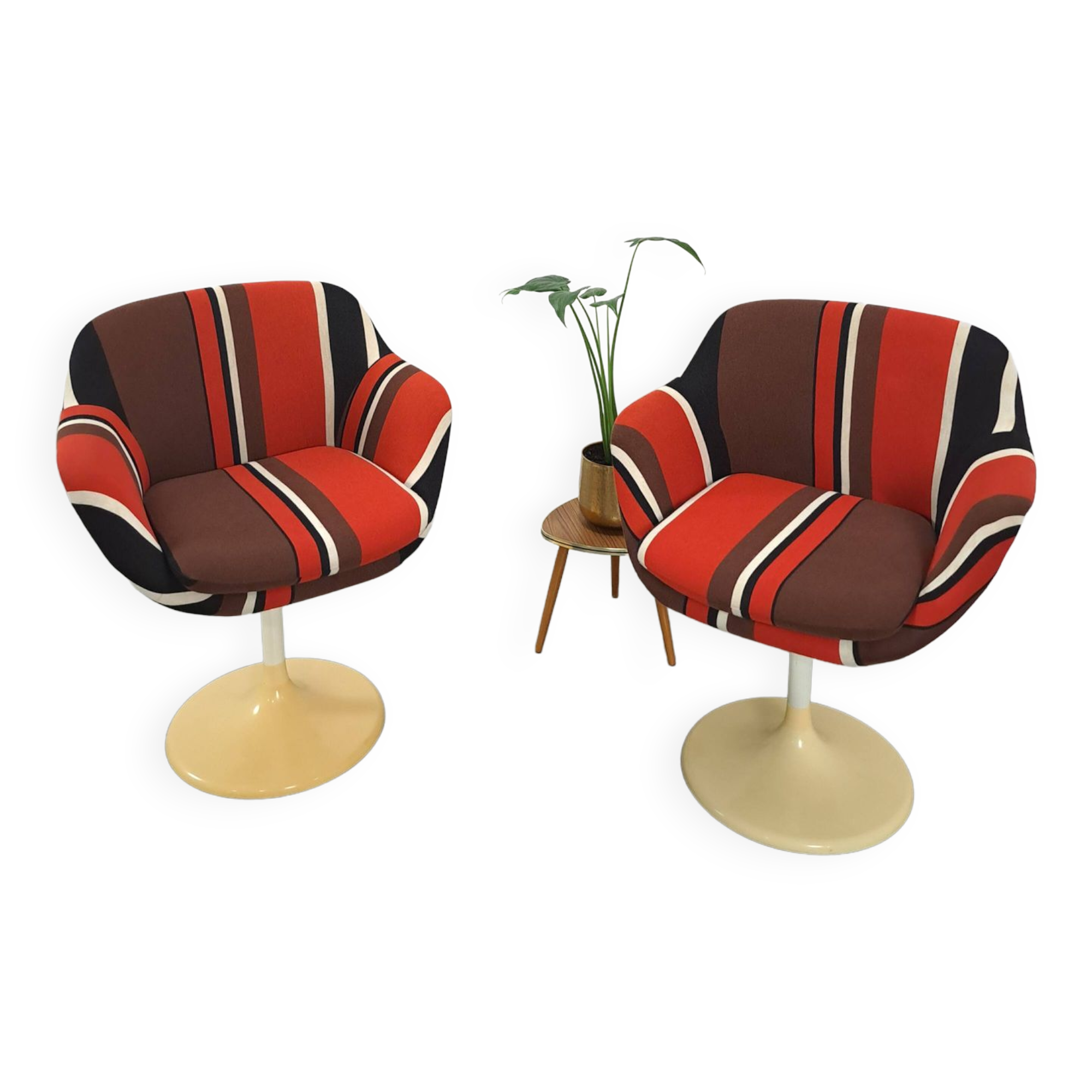 Design stoelen Erzeugnis Lusch, draai fauteuils