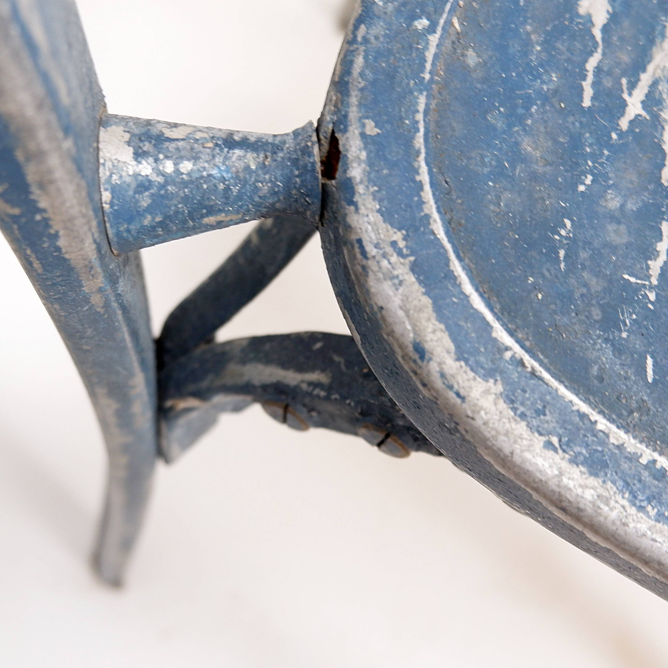 Set of 3+1 from the house "salon de provence" by Gaston Viort - 1930s