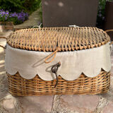 Wicker laundry basket