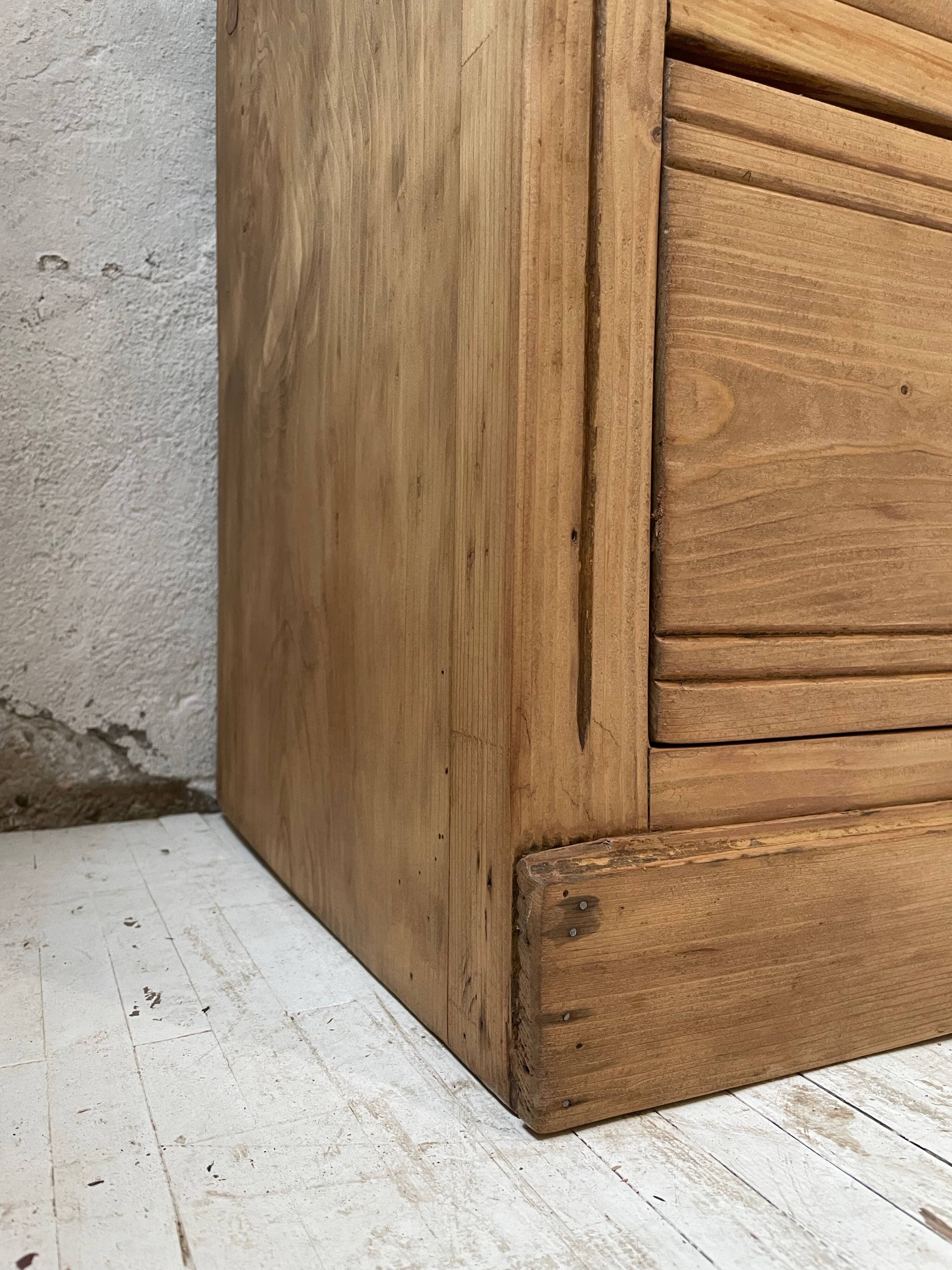 Convenient pine workshop furniture