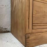 Convenient pine workshop furniture