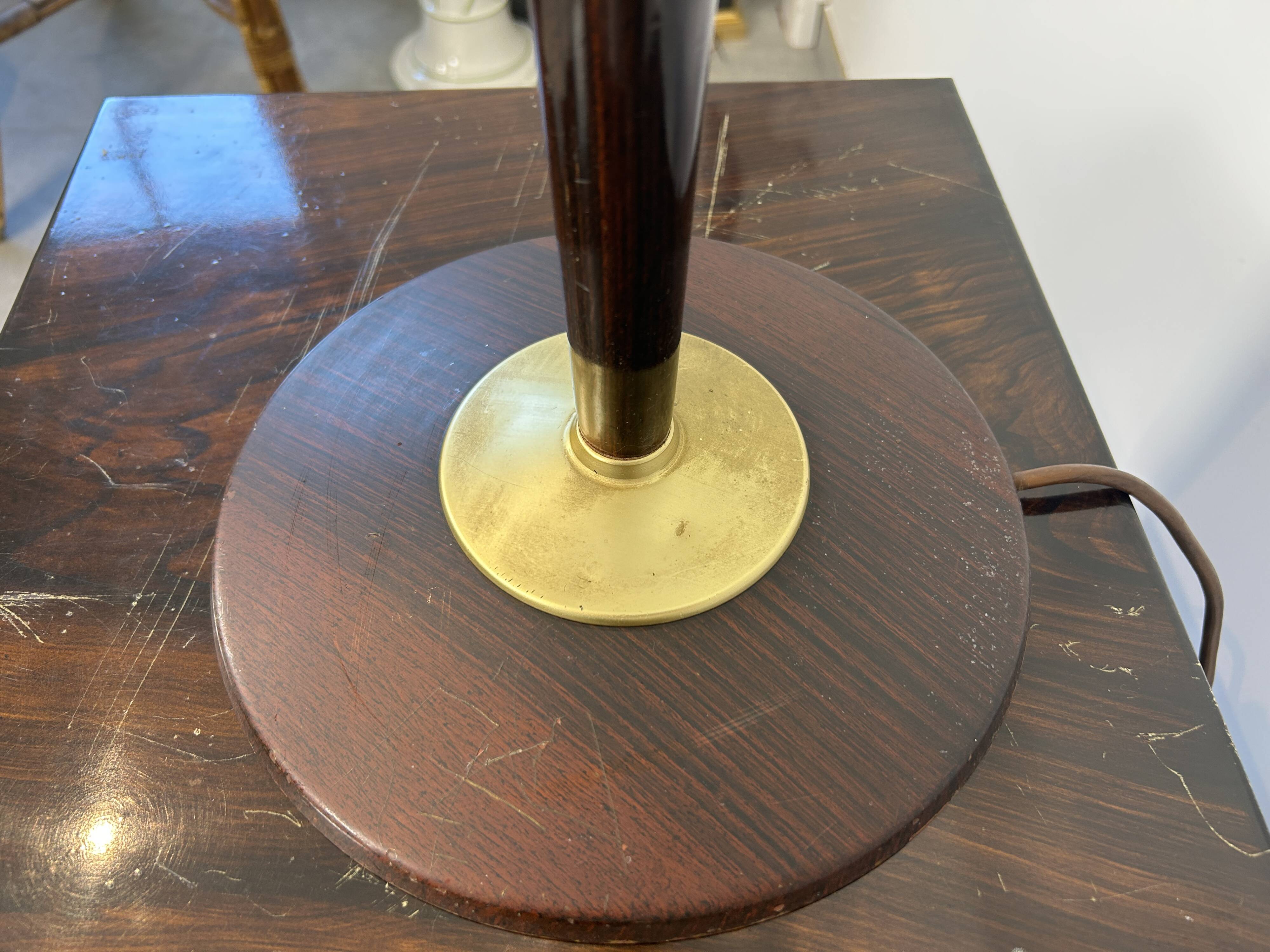 Lampe de bureau mazda de style art deco par lita