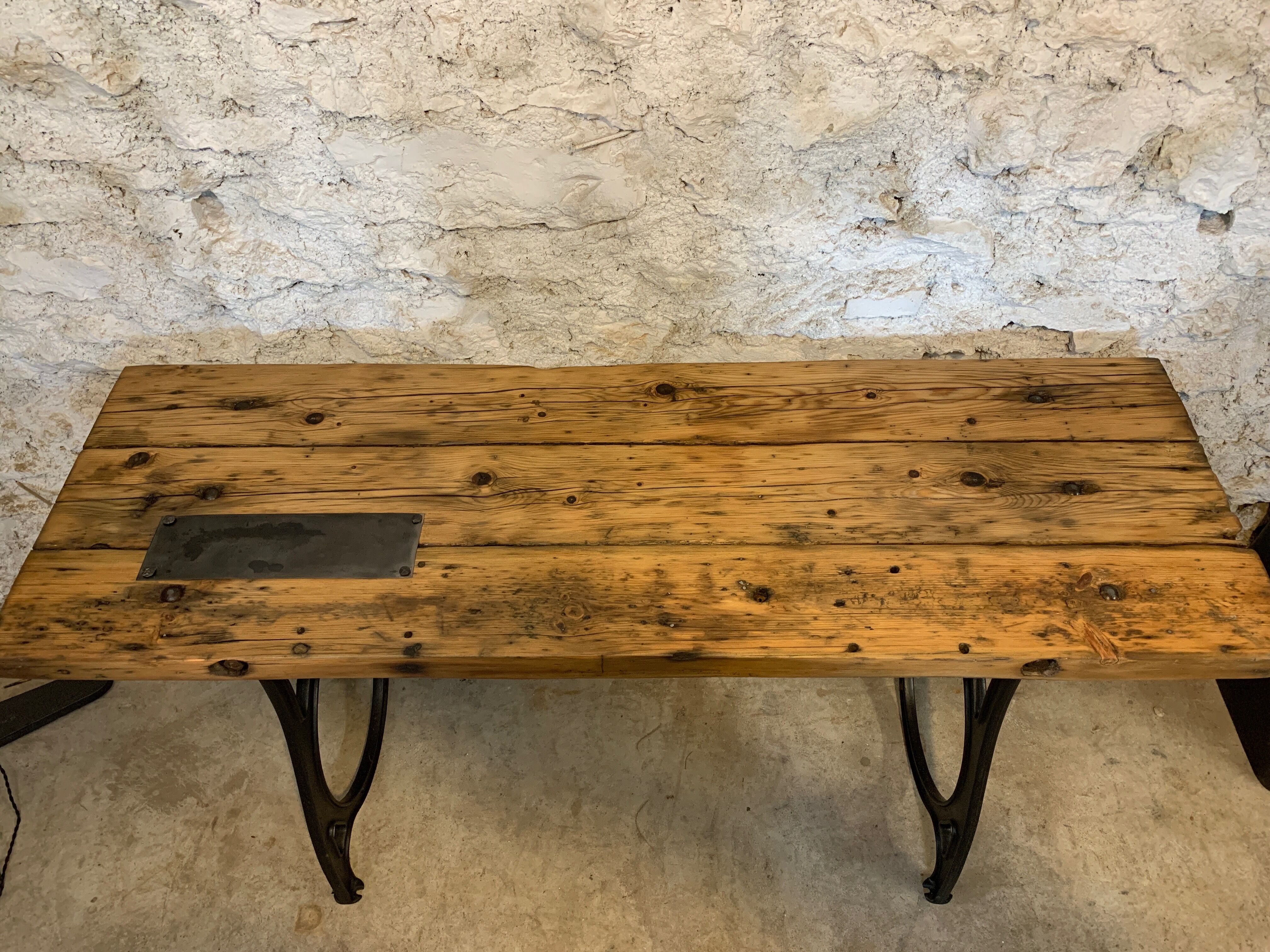 Established cast-iron stand shop console