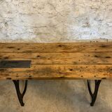 Established cast-iron stand shop console