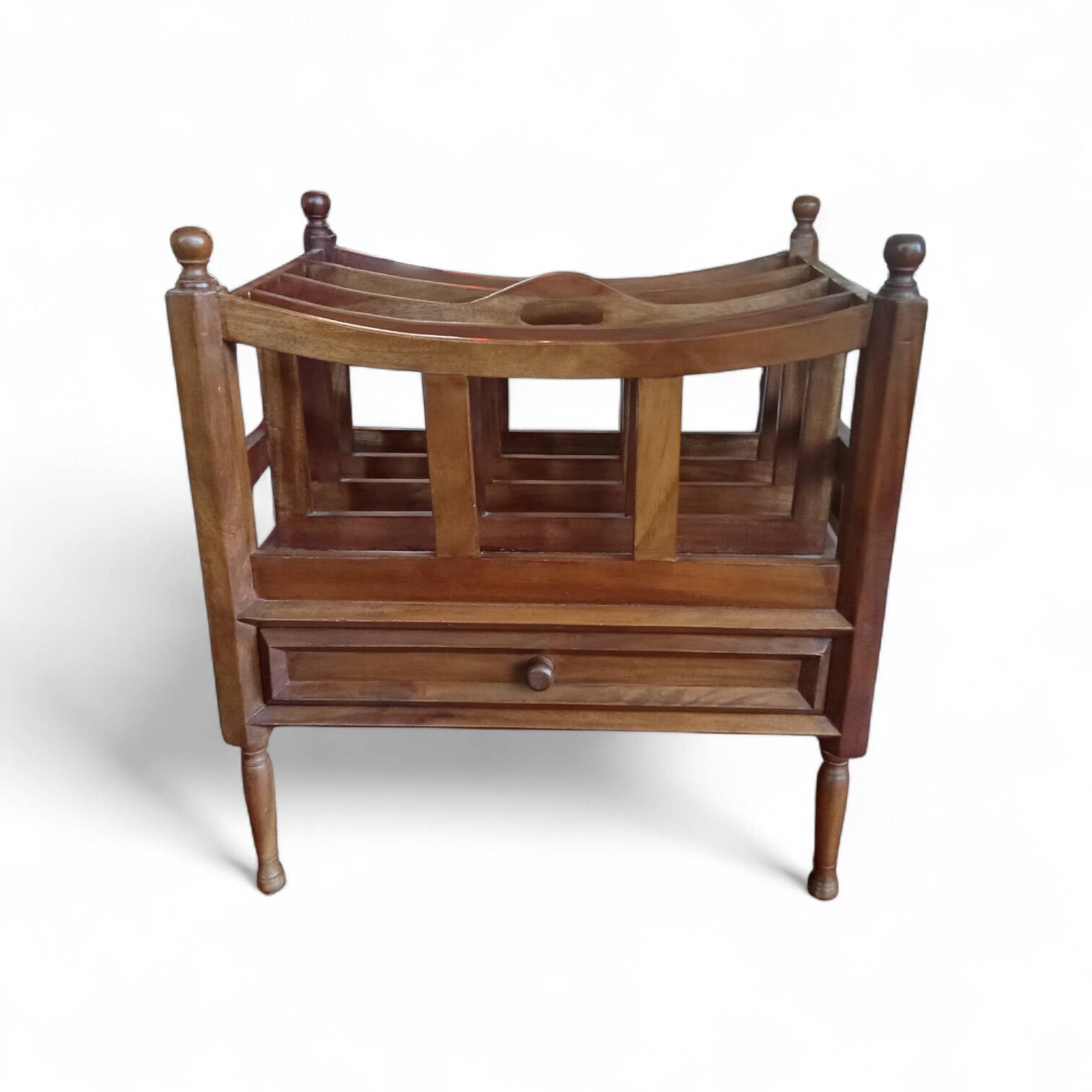 Ancien porte revue en bois