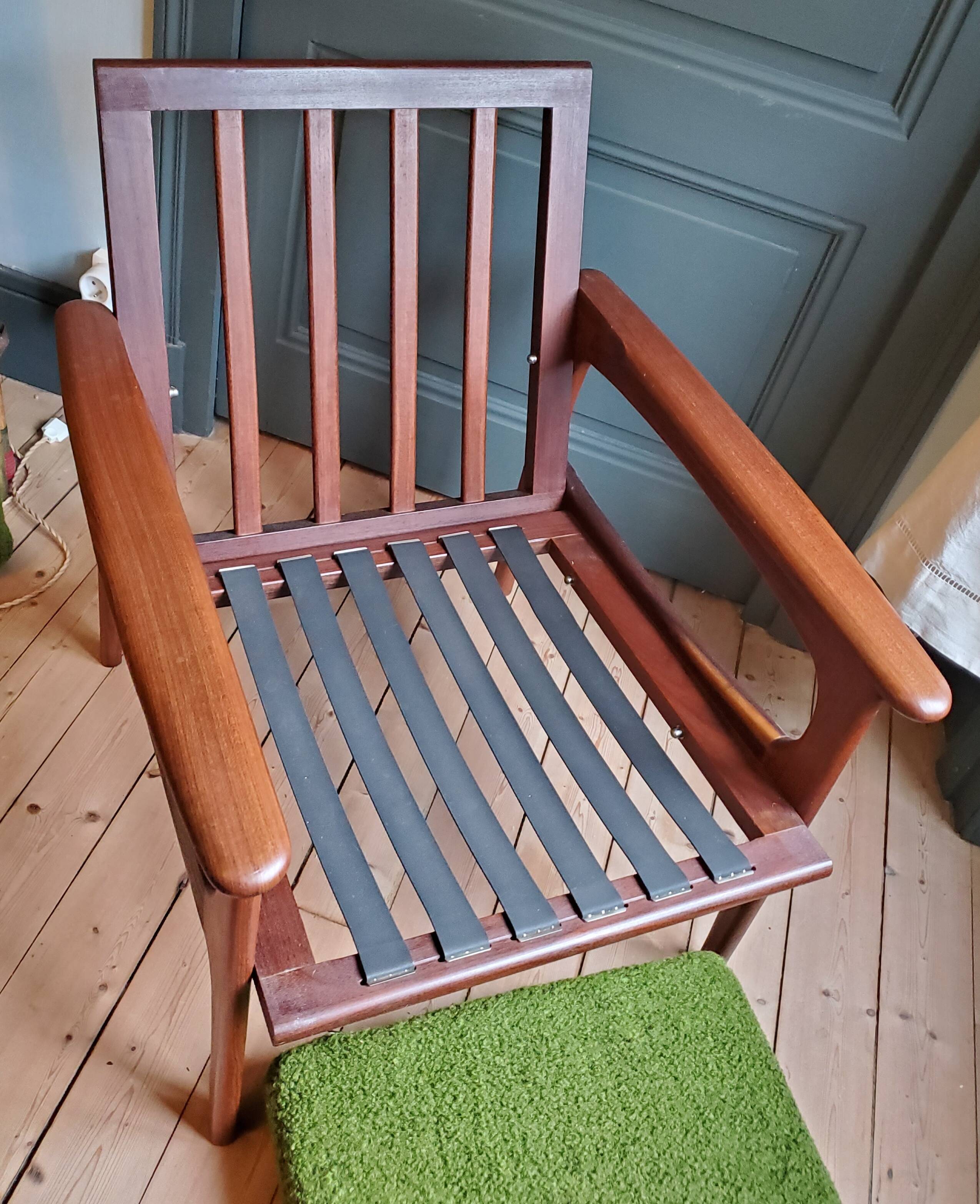 60's scandinavian teak chair
