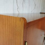 Compass feet sideboard