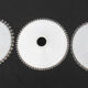 Suspension blanche en opaline