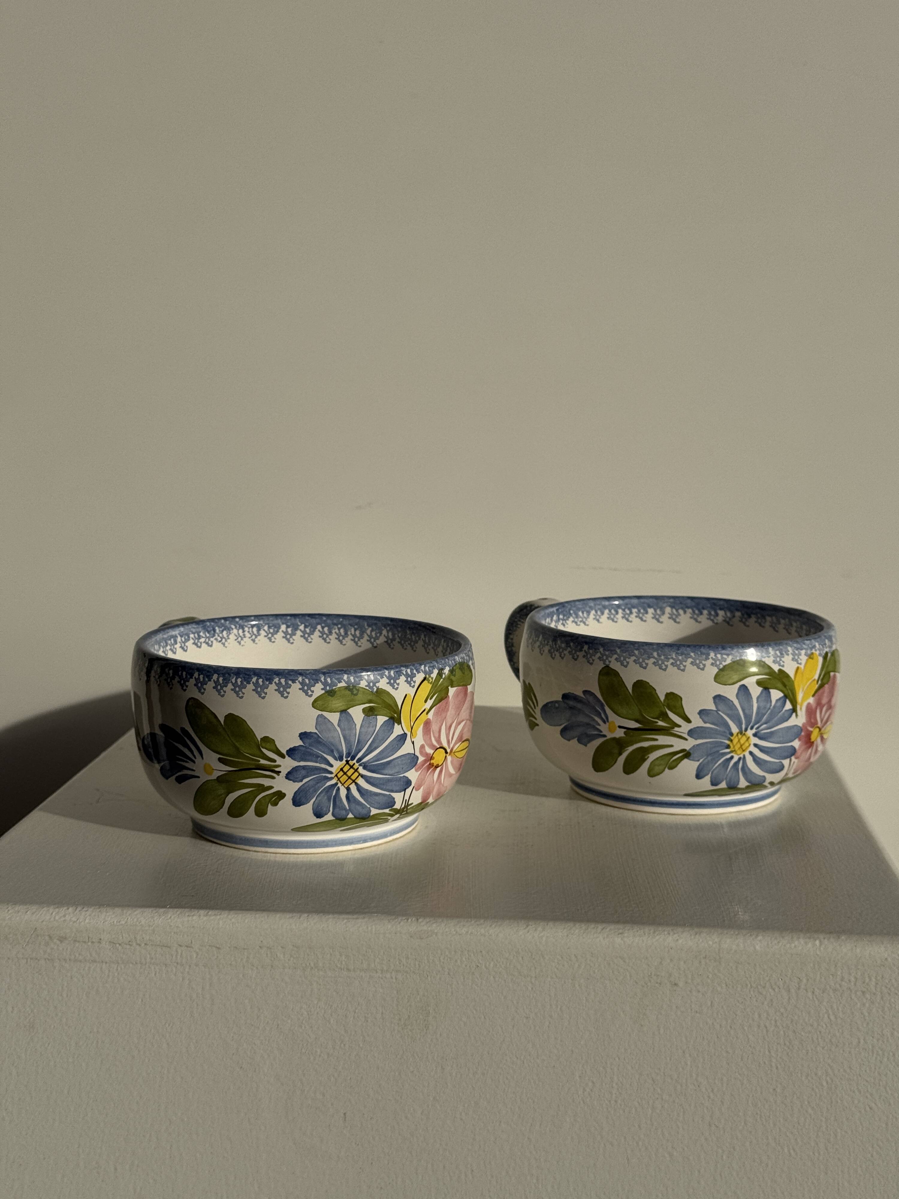 Set of 2 blue Quimper earthenware mugs H6.5 D15