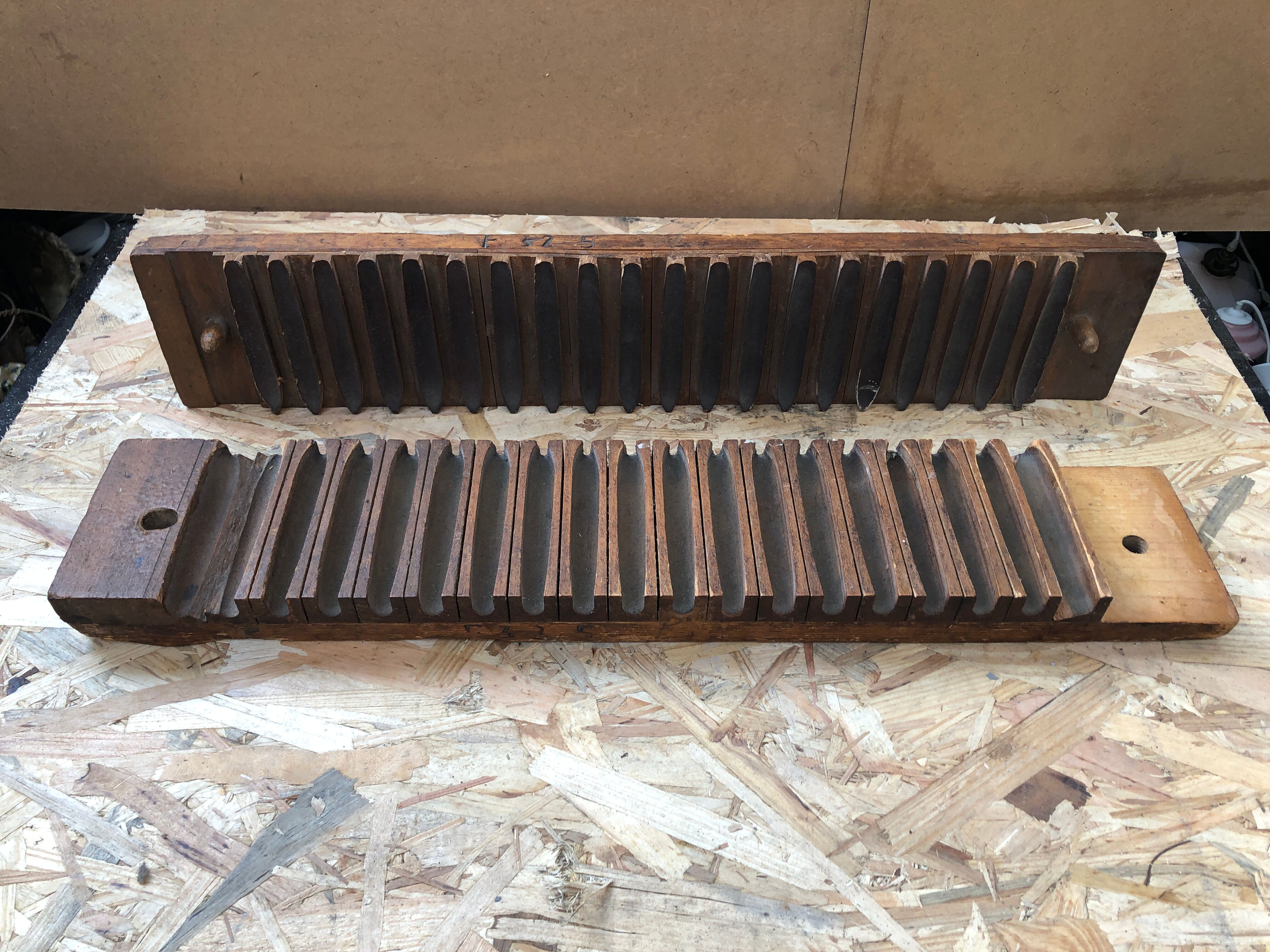 Old mold cigar press 20 location calibration drying smoker vintage