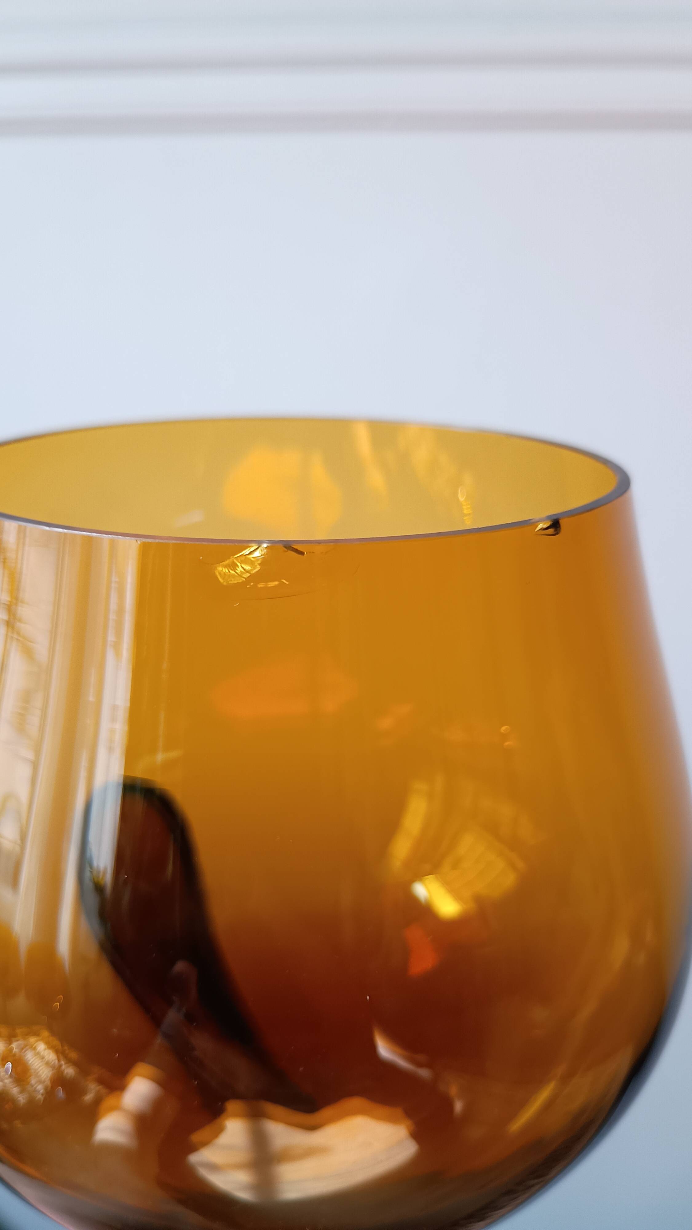 Verres à pieds design vintage
