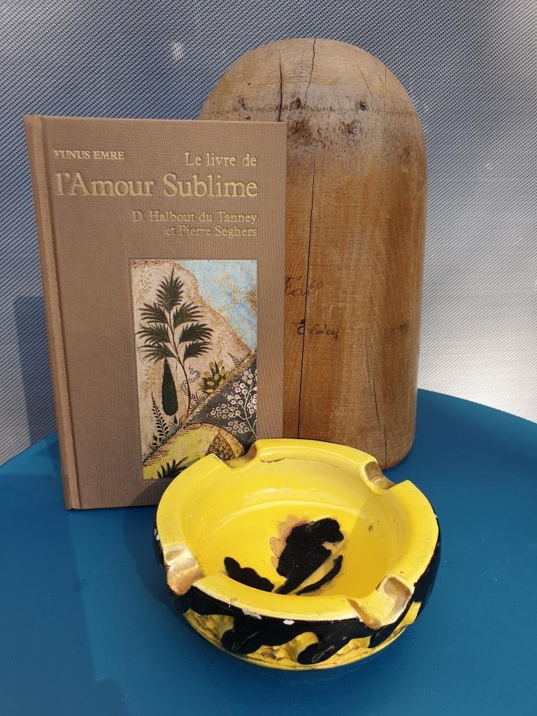 Ashtray yellow and black abstract drawing Monte-Carlo