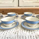 12 tasses à café bleues et soucoupes anciennes