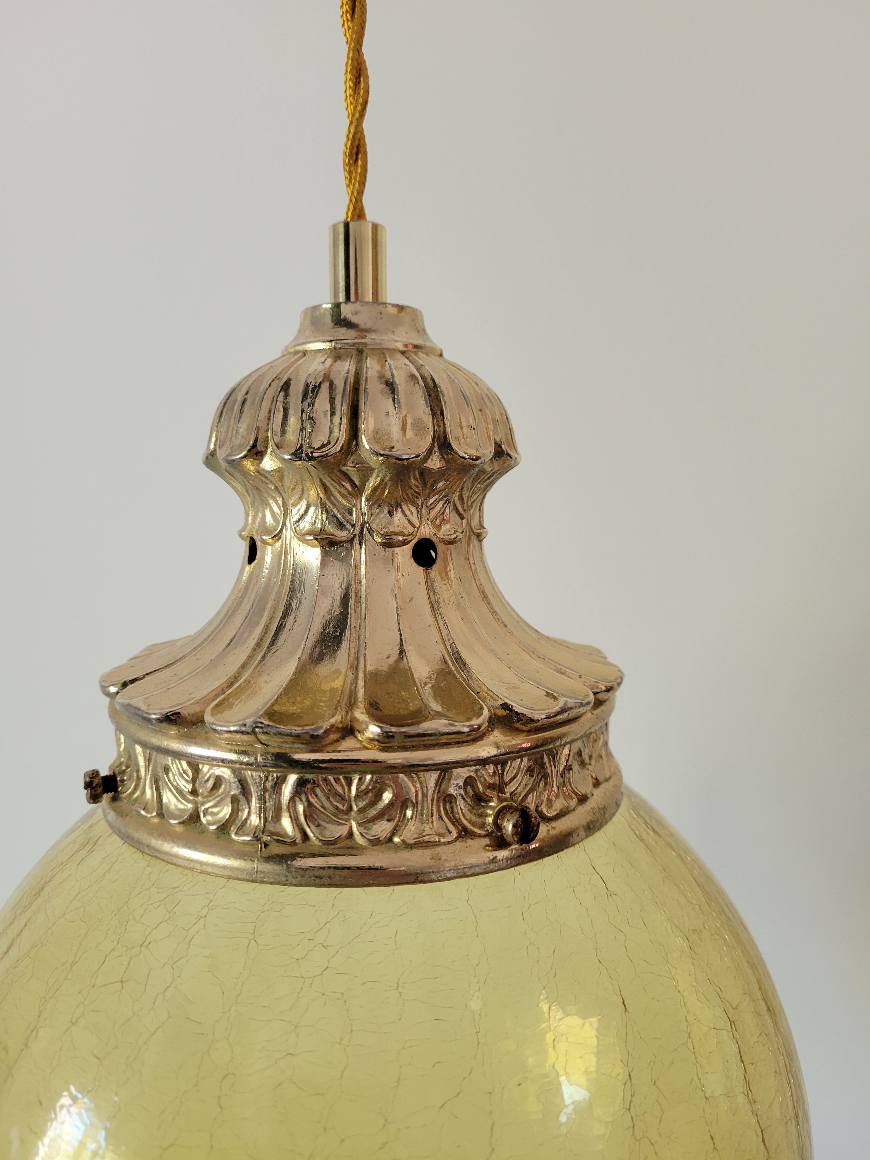 Venetian glass suspension