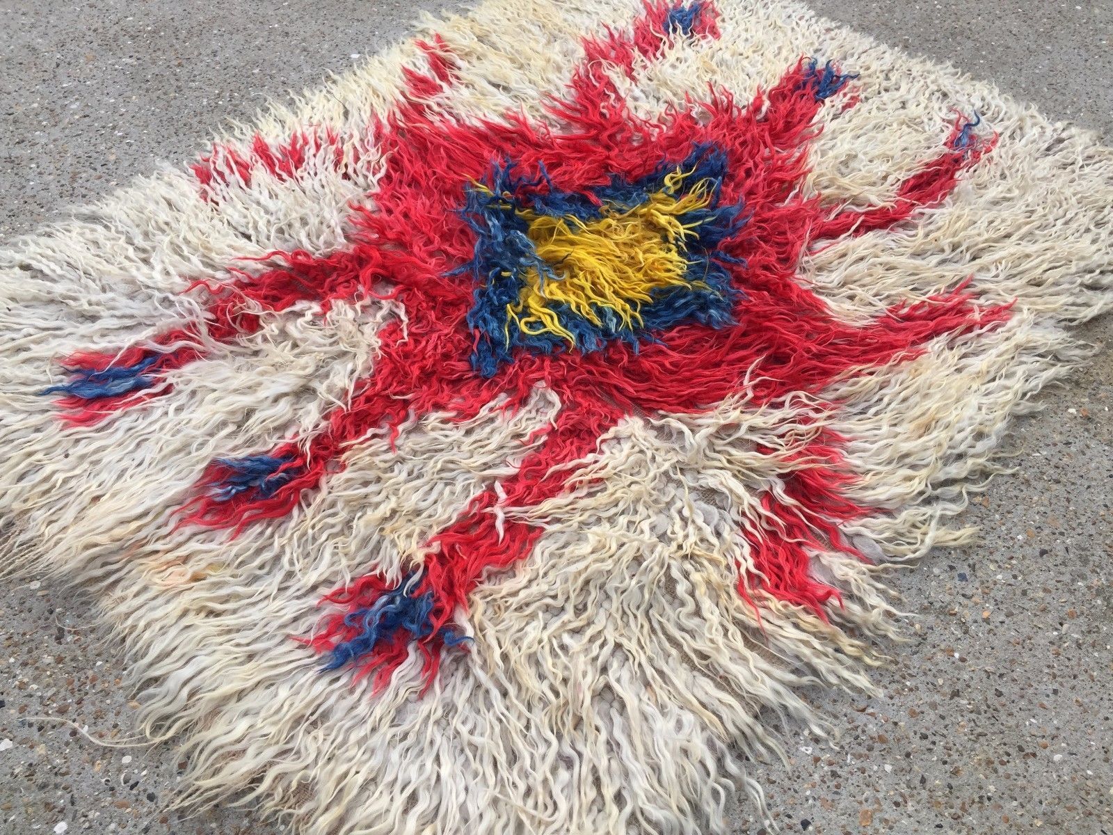 Antique Turkish Shabby Wool Rug 160x120cm country house chic, shaggy, shag pile