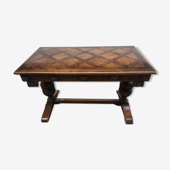 Table bureau de style renaissance en chêne