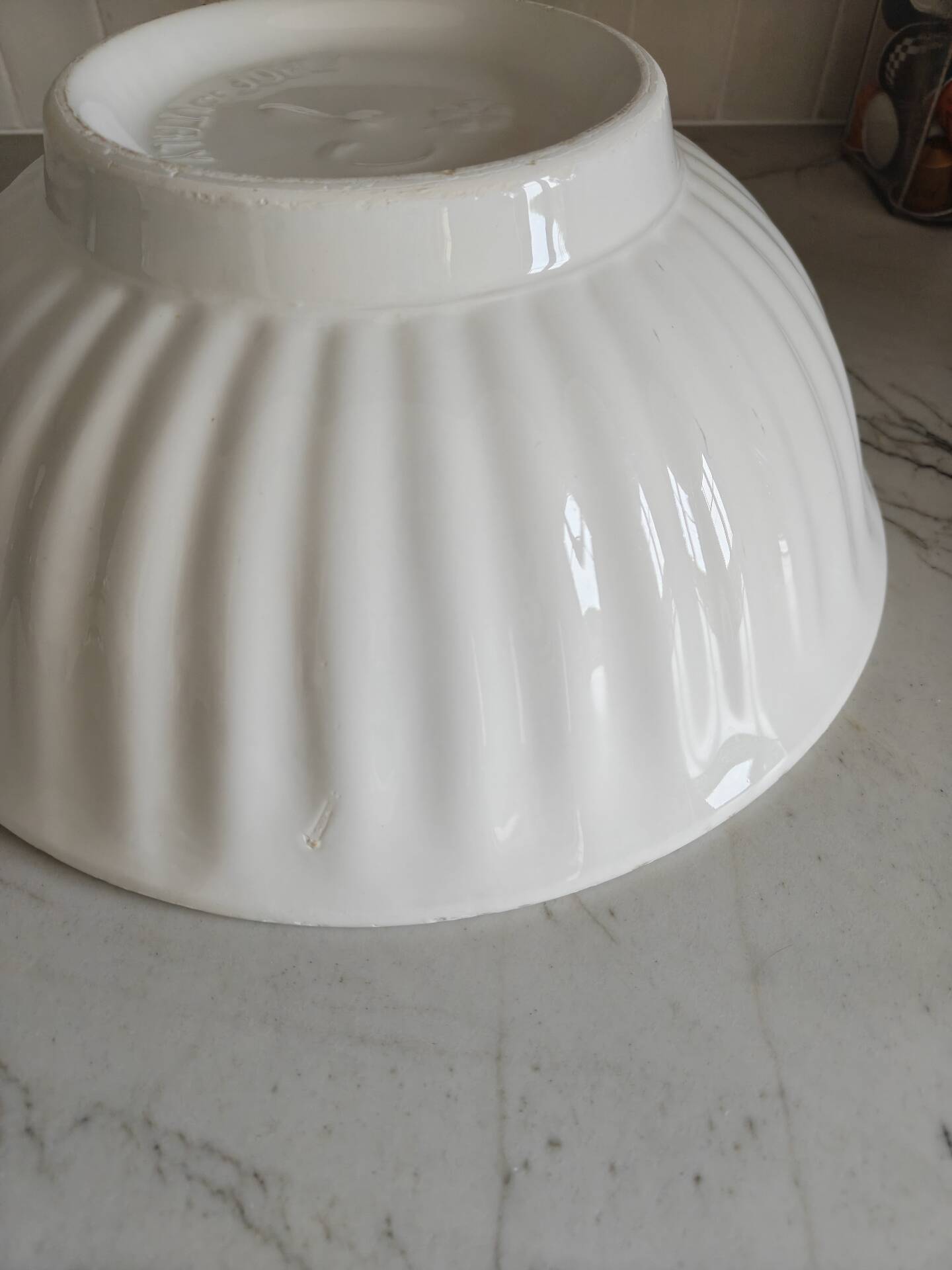 Salad bowl