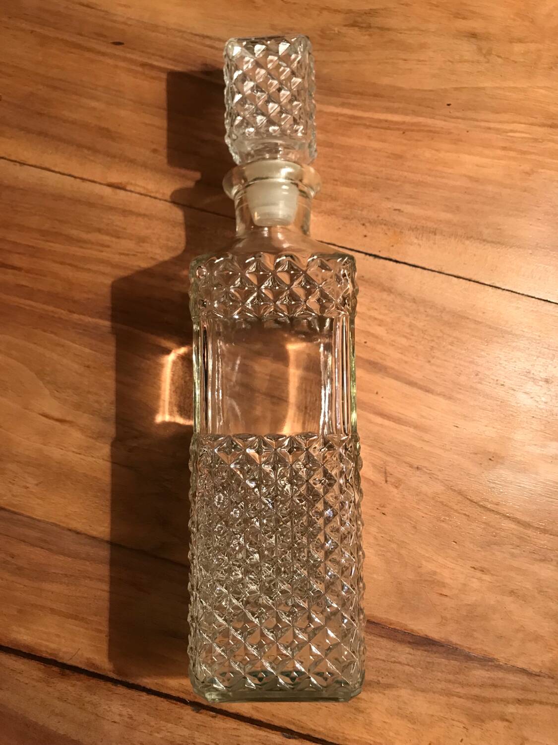 Glass carafe