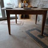 Round farmhouse table