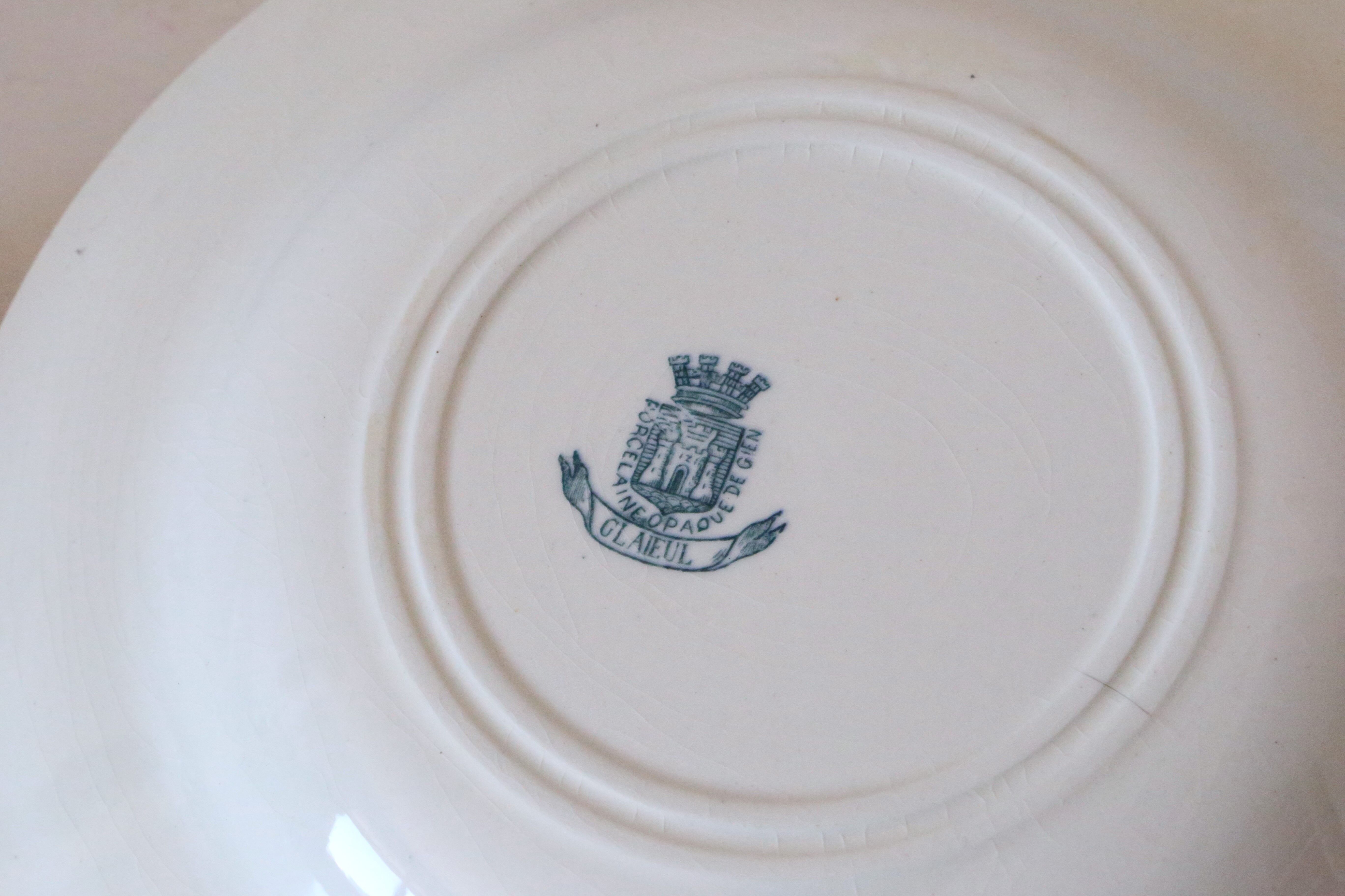 Hollow plates x5, Gien, Glaieul pattern, iron earth