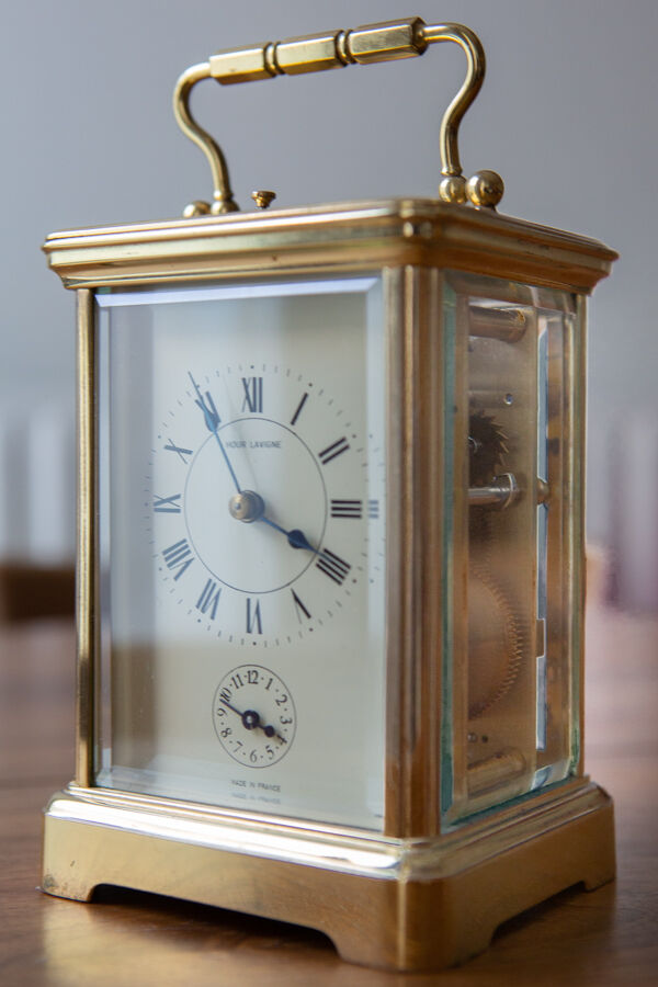 Horloge De Bureau Hour Lavigne Quartz - Plaqué Or, Bois Laqué Vert/noir - Vintage Années 70-99