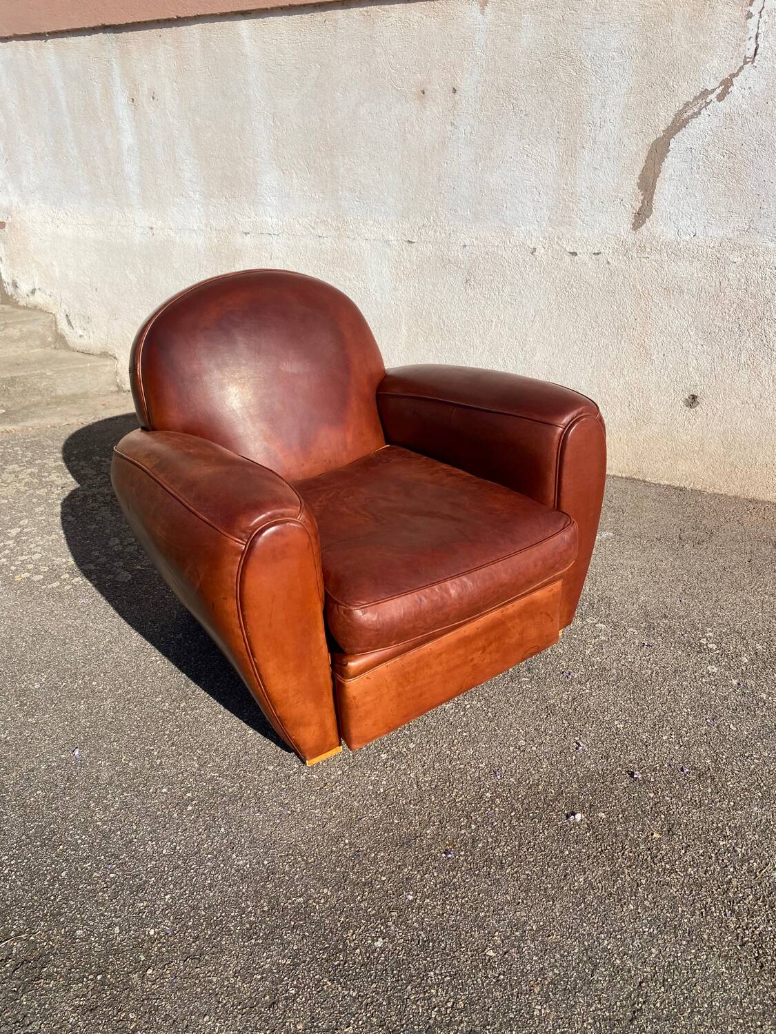 Leather club chair