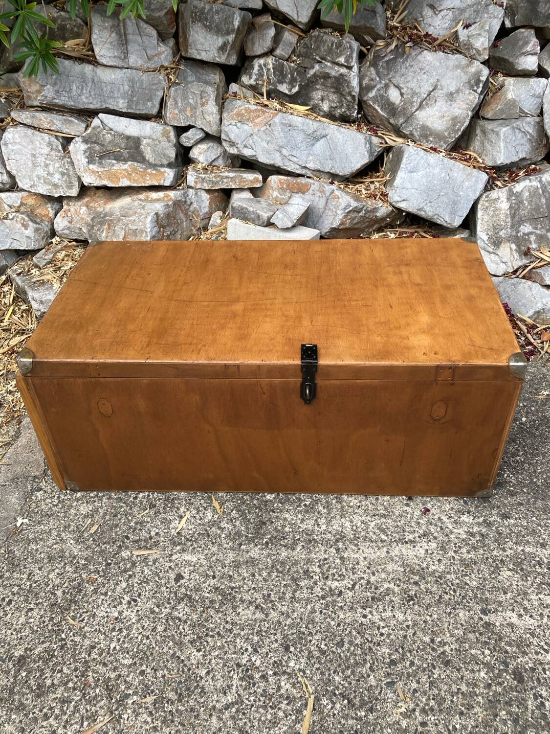 Vintage trunk/chest of drawers