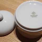 Porcelain sugar pot