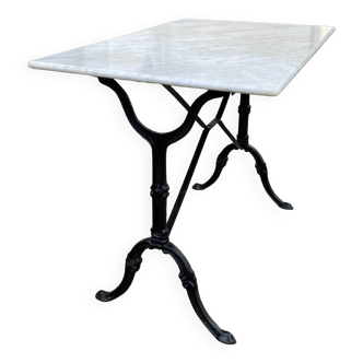 Bistro table with cast iron base, marble top, 20th century