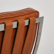 Barcelona chair in leather by Mies van der Rohe, Knoll International