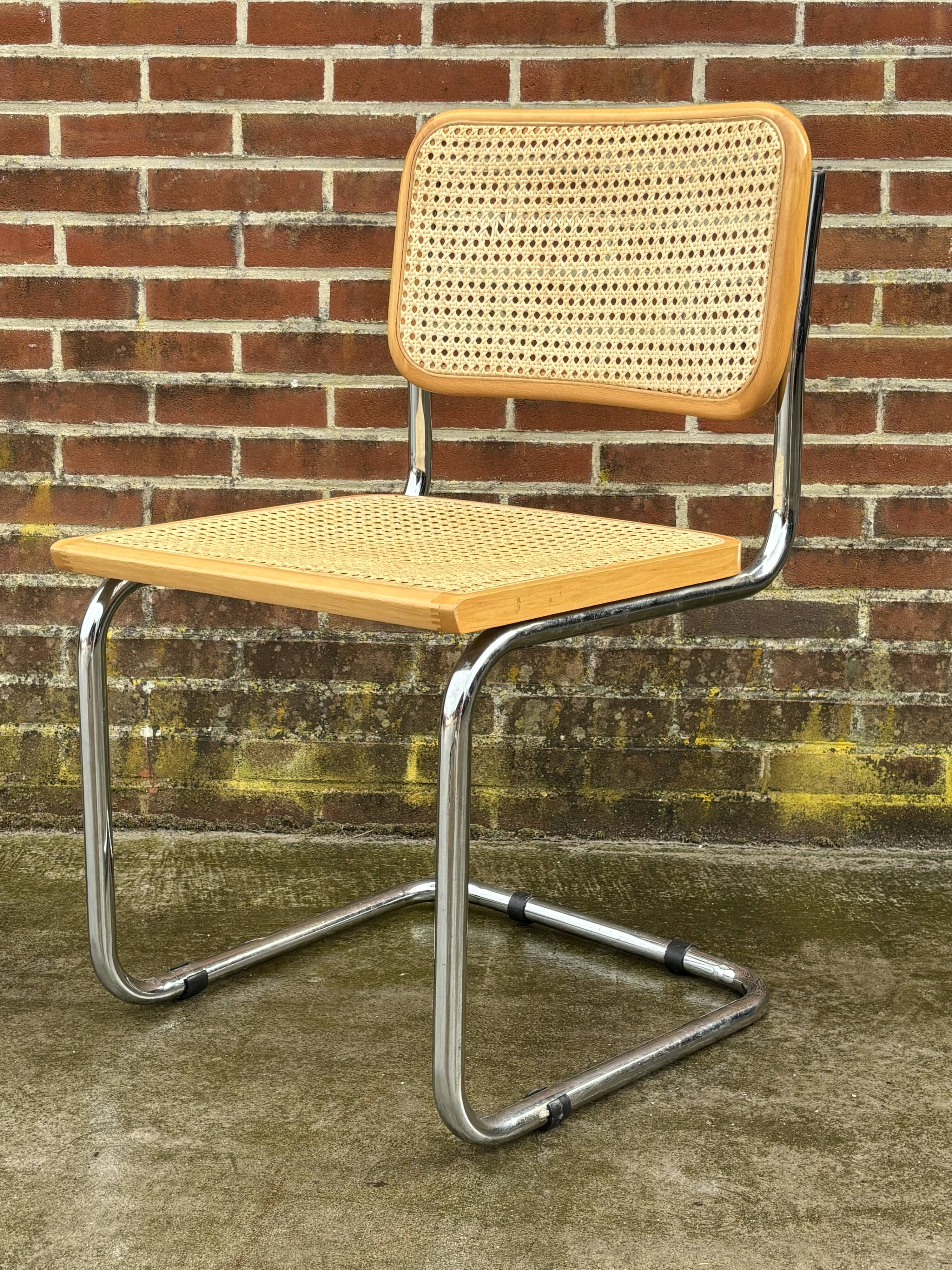 Set of 4 chairs model Cesca B32 designed by Marcel Breuer design