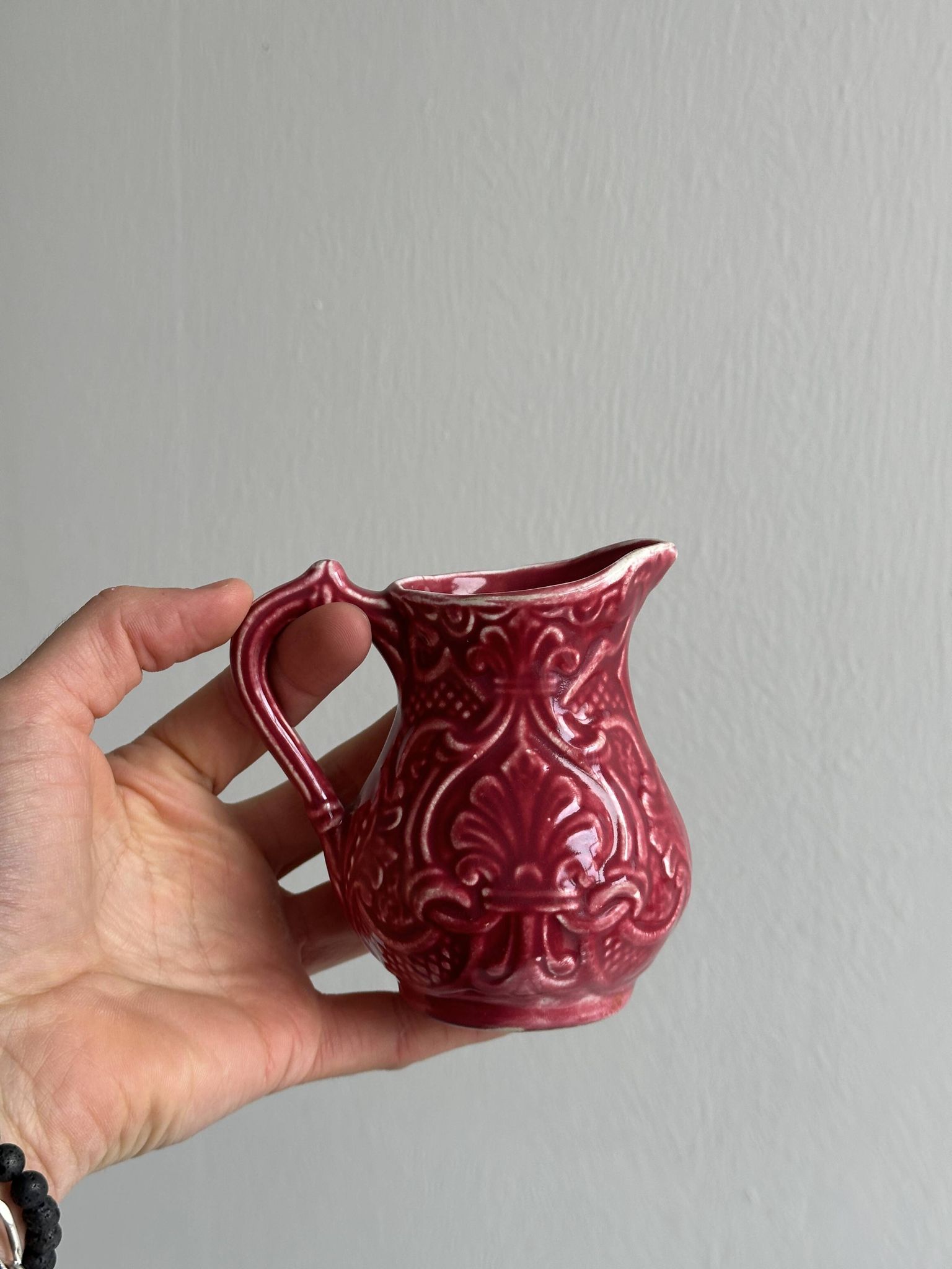 Pot à lait en céramique rouge