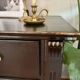Commode vintage noire en pin peinte à la main