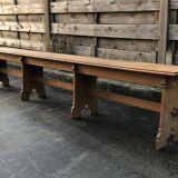 Bench in oak