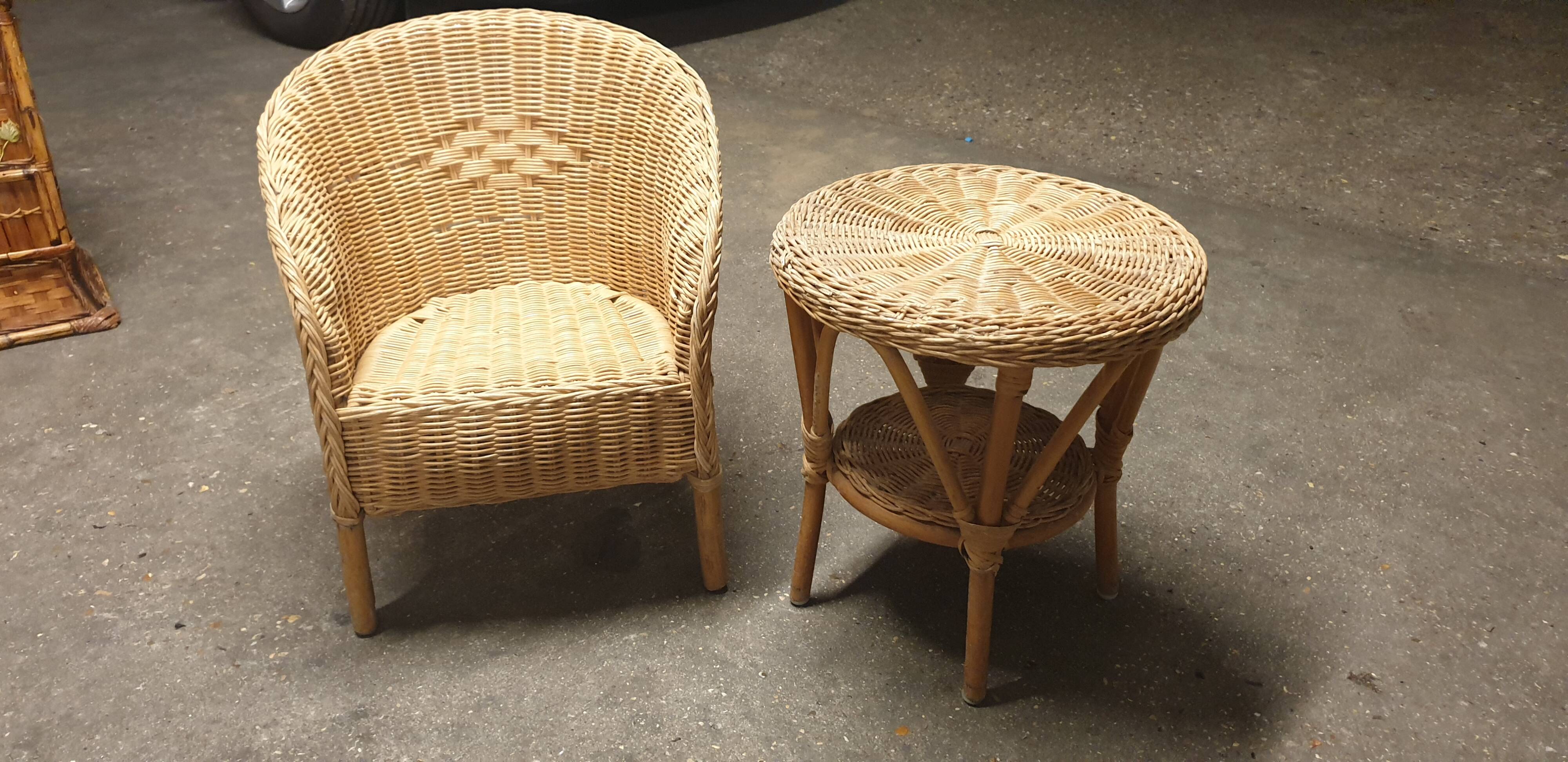 Children's rattan lounge