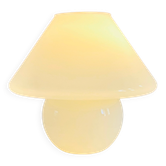 Lampe de table en champignon opaline par Paolo Venini pour Murano, Italie, années 1970.