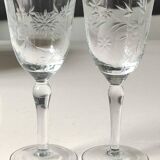 Set of 6 Large stemmed wine glasses