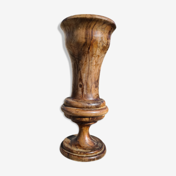 Vase en bois d 'olivier