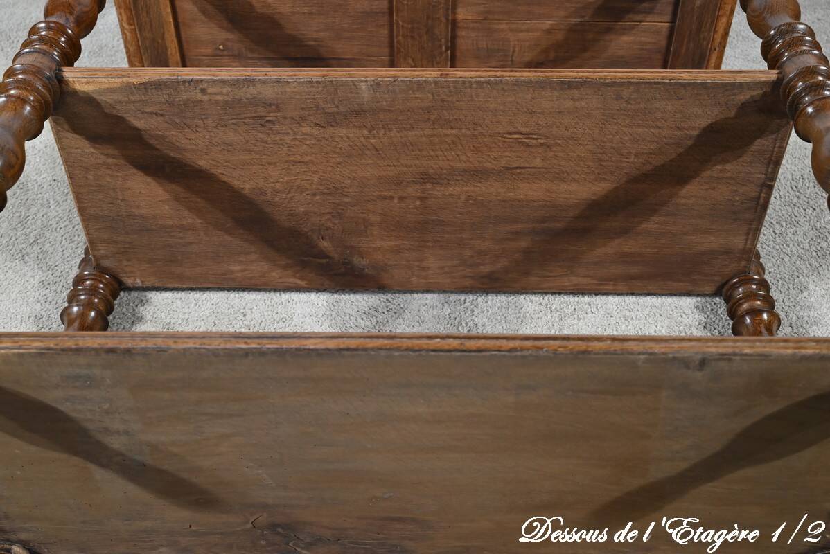 Desserte à hauteur d’appui, console en chêne, style Louis Philippe, 2ème partie du XIXème s.