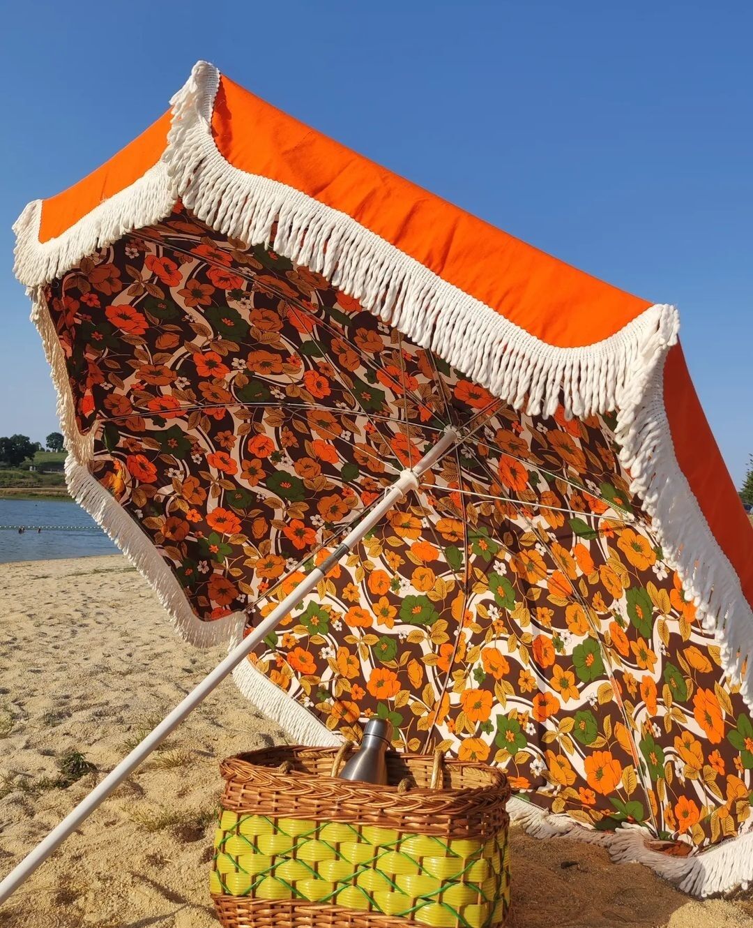 Fringed parasol from the 70s