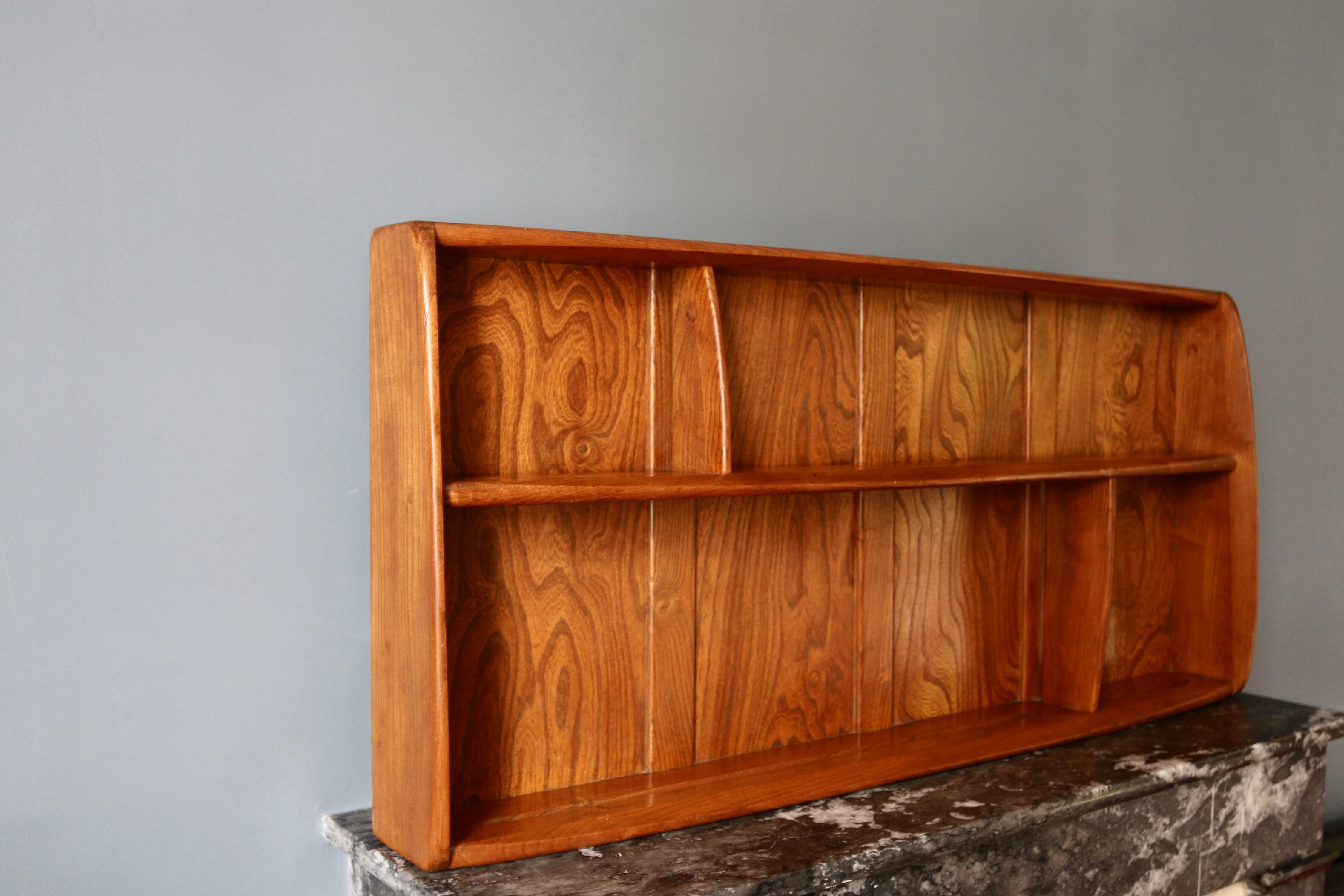 Cintage scandinavian shelf ercol 1960