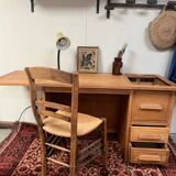 Ancien bureau enfant en chêne