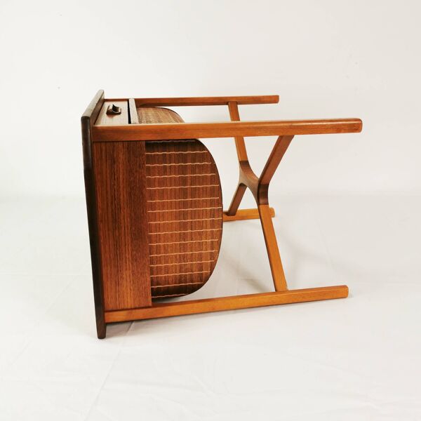 Table d'appoint du milieu du siècle, conçue par KE Korseth, Norvège, années 1960