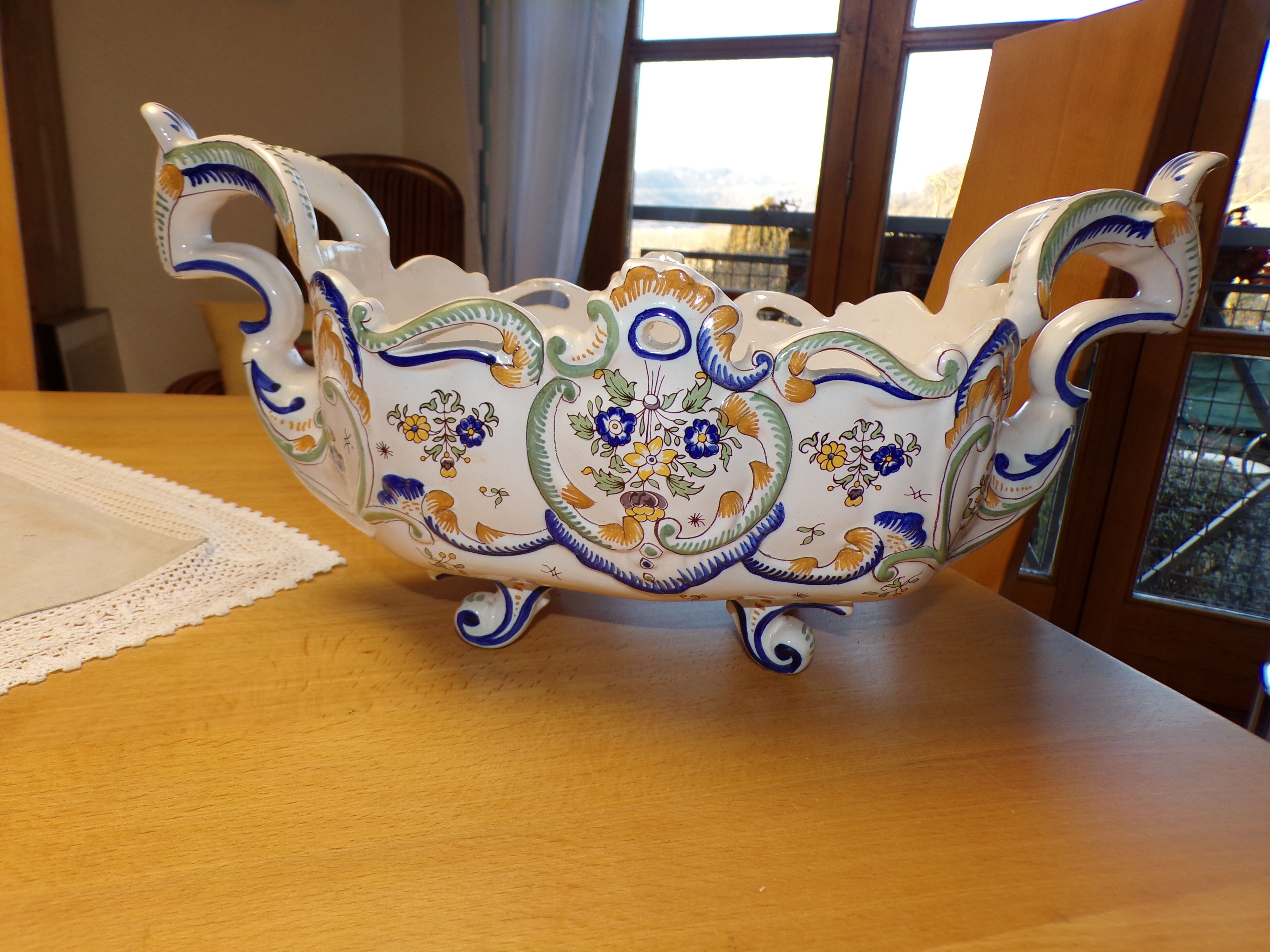 Planter in Faience of Moustiers